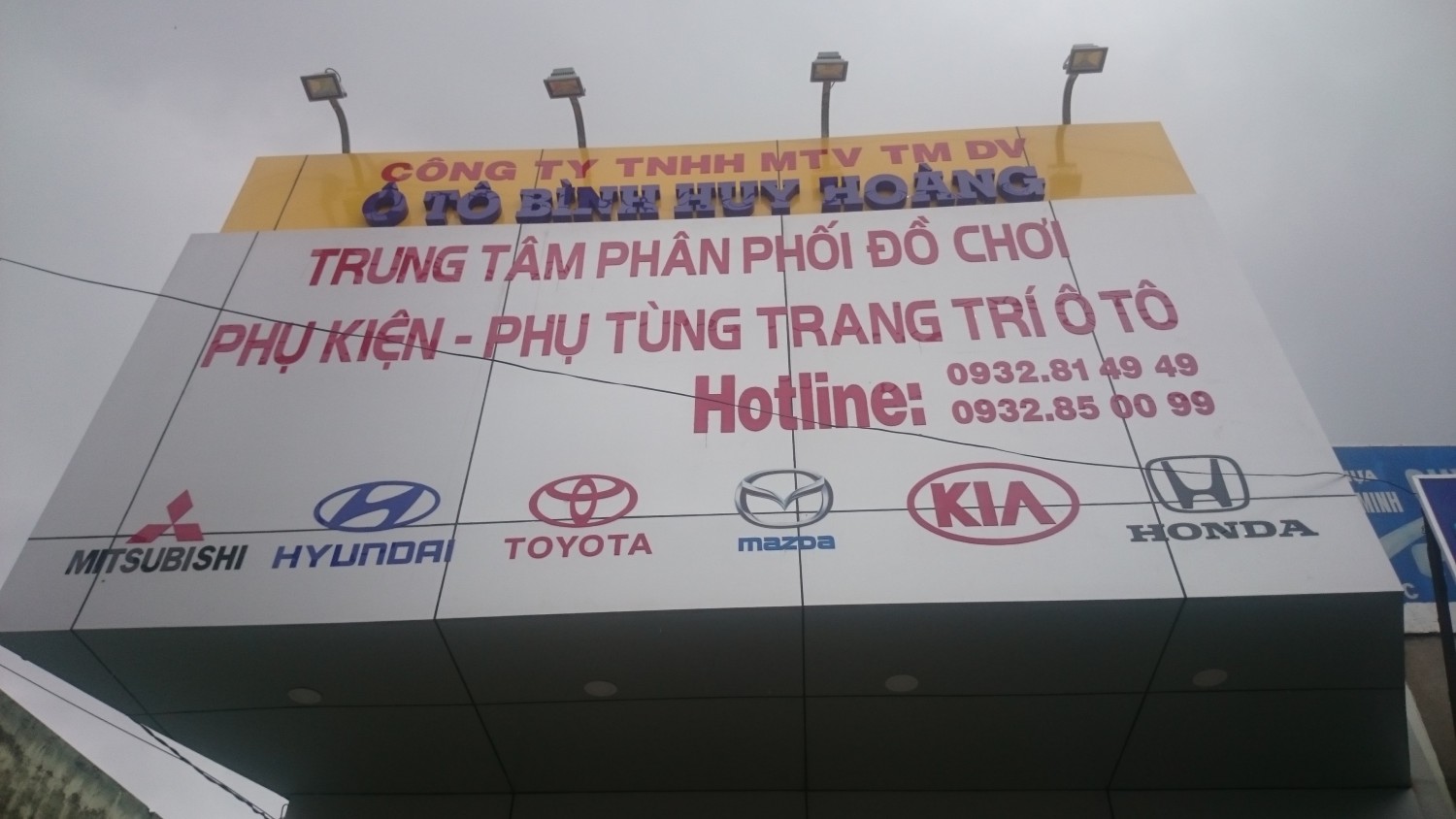 Công ty TNHH TM DV Huy Hoàng CNC