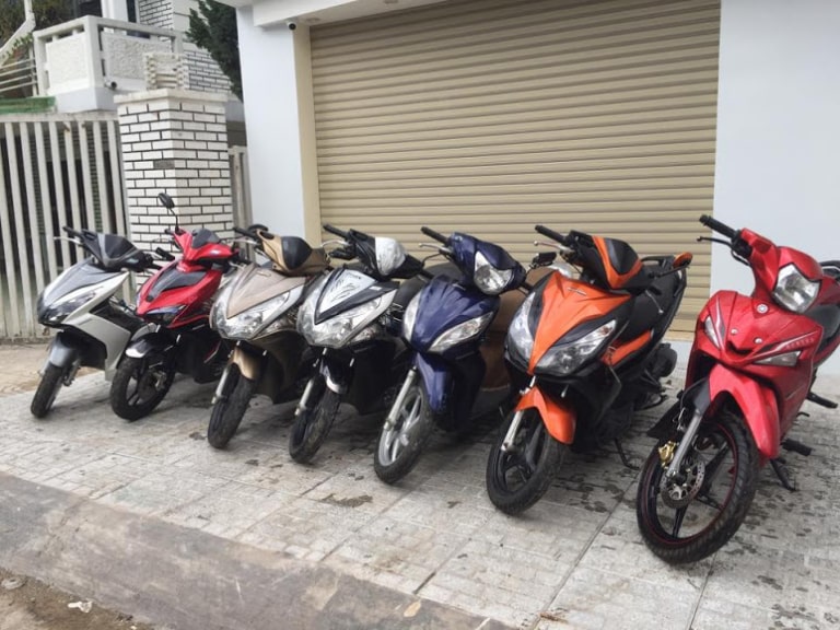 Thuê xe máy gần sân bay Tân Sơn Nhất